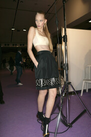 CacharelSpring2007BackstageuKJzzoqTwKFx.jpg