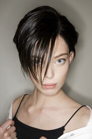 ArmaniPriveFall2009Backstage395GHFd77Ekl.jpg