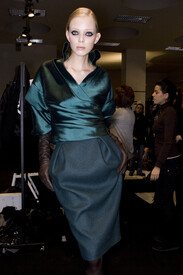 BrioniFall2009BackstagezJk9cIev4LZx.jpg