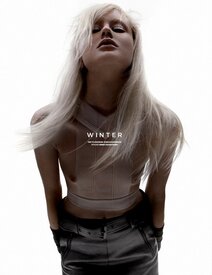 Agnes Karlsson by John Scarisbrick (Winter - Stockholm Autumn-Winter 2011) 1.jpg