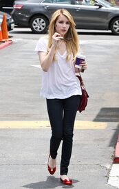 004_Tikipeter_Emma_Roberts_leaving_The_Coffee_Bean.jpg