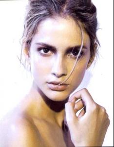 000000191591-roberta_cardenio-fullsize.jpg