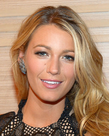 tduid300011_BlakeLively.jpg