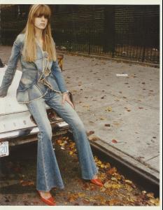 Harper's_Bazaar_RU_03-2002_Ph-Hellin_Kay_8.jpg