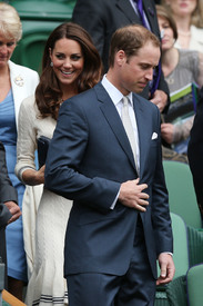 496721918_celebutopia_catherine_duchess_of_cambridge_wimbledon_london_day9_july4_cu_olya1_122_545lo.jpg