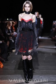 th_2012_03_04_20_41_45_givenchy_3270.jpg