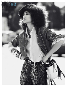 Vogue Paris August 2012 - Anais Mali 07.jpg
