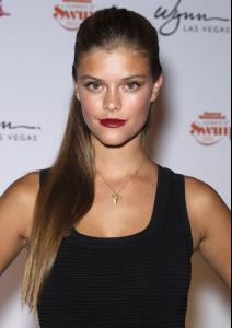 Nina_Agdal_709.jpg