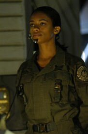 Kandyse-McClure-BSG-Promotional-Still-kandyse-mcclure-8203246-964-1450.jpg