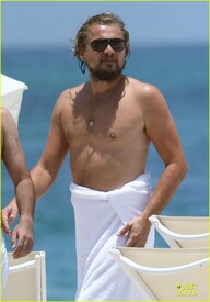 002_leonardo-dicaprio-goes-shirtless-for-oce.jpg