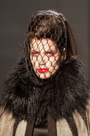 Jean_Paul_Gaultier_Fall_2014_Details_1.jpg