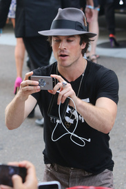 Ian Comic Con (6).jpg