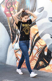 Paris-Berelc-in-Jeans--03.jpg