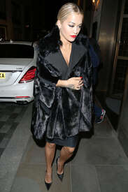 Rita-Ora-at-Cafe-Royal--10.jpg