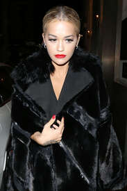 Rita-Ora-at-Cafe-Royal--07.jpg