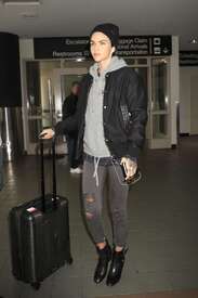 Ruby-Rose--Arrives-at-LAX--13.jpg