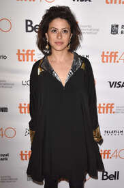 Alia-Shawkat--The-Into-the-Forest-Premiere-at-2015-TIFF--06.jpg