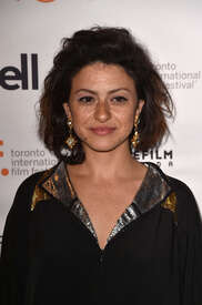 Alia-Shawkat--The-Into-the-Forest-Premiere-at-2015-TIFF--07.jpg