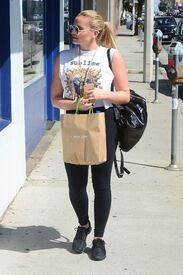 alli-simpson-shops-at-nasty-gal-on-melrose-in-los-angeles-ca-3-14-2016-4.jpg