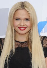 alli-simpson-at-102.7-kiss-fm-s-2016-wango-tango-in-carson-05-14-2016_3.jpg