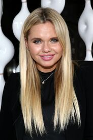 alli-simpson-at-wolk-morais-collection-3-fashion-show-in-los-angeles-05-24-2016_2.jpg