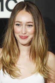 Alycia-Debnam-Carey--Fear-the-Walking-Dead-Fan-Event--07.jpg