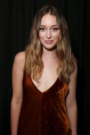 Alycia_Debnam-Carey___MTV_Fandom_Awards_in_San_Diego_July_21-2016_11.jpg