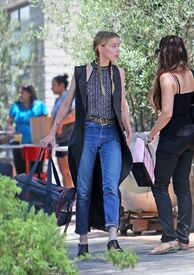 amber-heard-out-and-about-in-los-angeles-07-12-2016_16.jpg