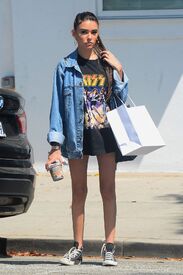 madison-beer-out-and-about-in-west-hollywood-07-08-2016_5.jpg