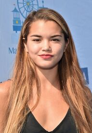 paris-berelc-at-2015-mattel-party-on-the-pier-in-santa-monica-09-27-2015_2.jpg