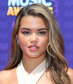 paris-berelc-at-2016-radio-disney-music-awards-in-los-angeles-04-30-2016_19.jpg