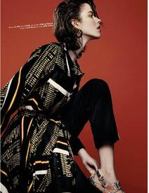 Grazia_-_July_11__2016-page-005.jpg
