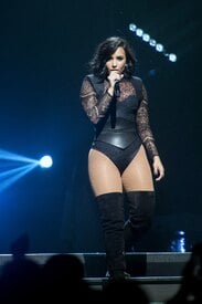 DemiLovato_08072016E (24).jpg