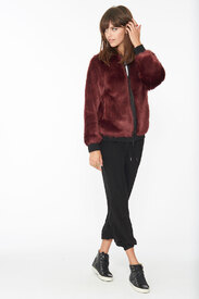 burgundy-3-zoom.jpg