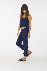 nphil42160CHLOE_LIV.jpg