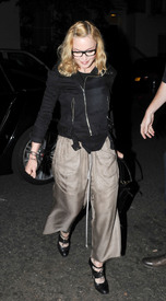 madonna160716BZNimage6.jpg