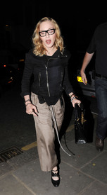 madonna160716BZNimage7.jpg