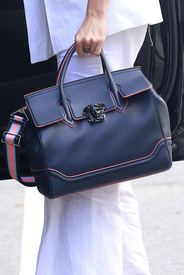 kkloss140716BZNimage9.jpg