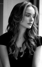 Long-Wavy-Hair-for-Natalie-Portman-Hairs.jpg