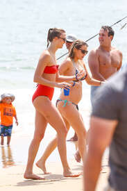 Blake-Lively-in-Bikini--21.jpg
