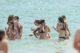 Blake-Lively-in-Bikini--22.jpg