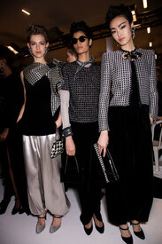 armani-prive-hc-bks-rf16-2602.jpg
