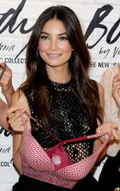 Lily_Aldridge_004.jpg