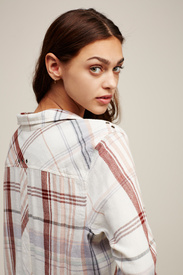 39656236_011_d.jpg