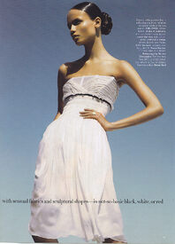 natasha_harpersbazaar09062.jpg