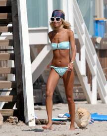 NRichieBikini081206_30.jpg