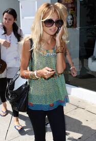 NRichie080706_06.jpg