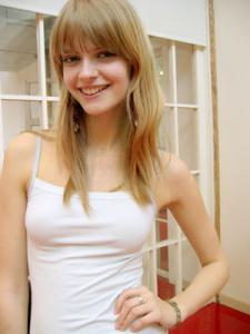post-8181-1186581148_thumb.jpg