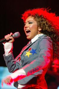 29455_thalia_001160_123_175lo.jpg
