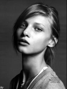 22457_achAT_Anna_Selezneva_2008_09_vor_11_122_1195lo.jpg